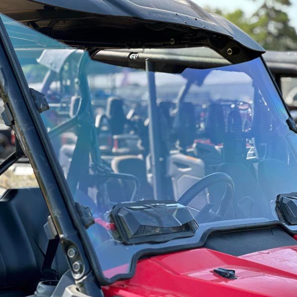 50-50495KIT - Seizmik Honda Pioneer 1000 Vented Windshield